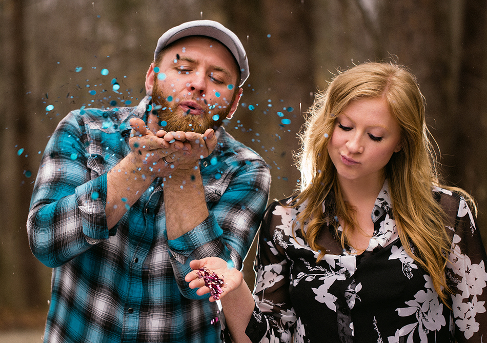 Gender reveal with confetti