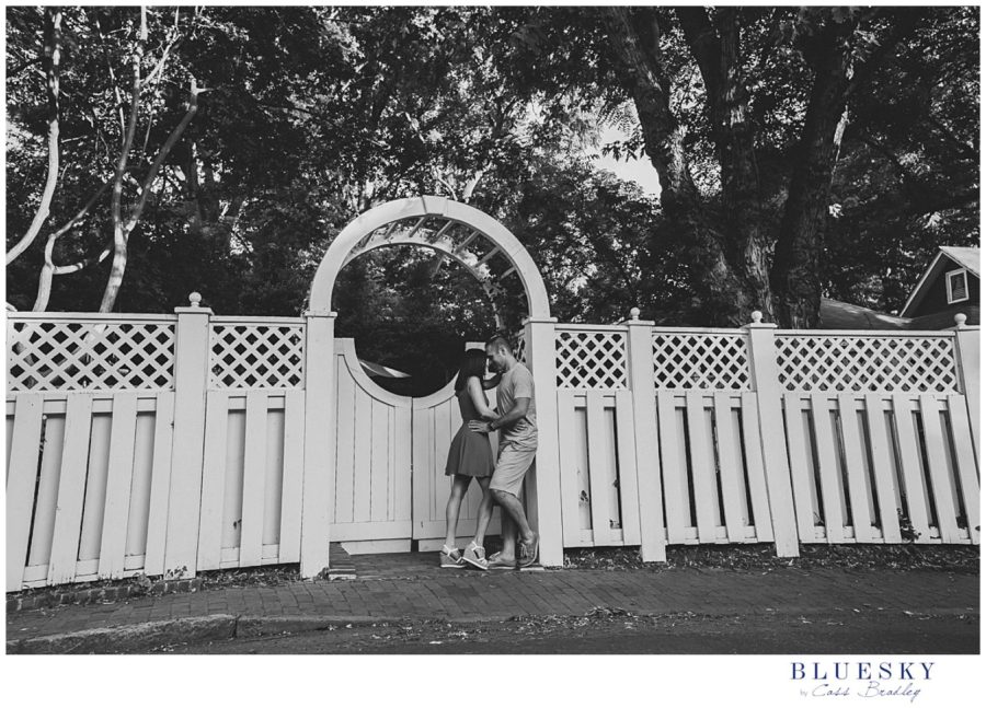 Charlotte outdoor Engagement Photos 