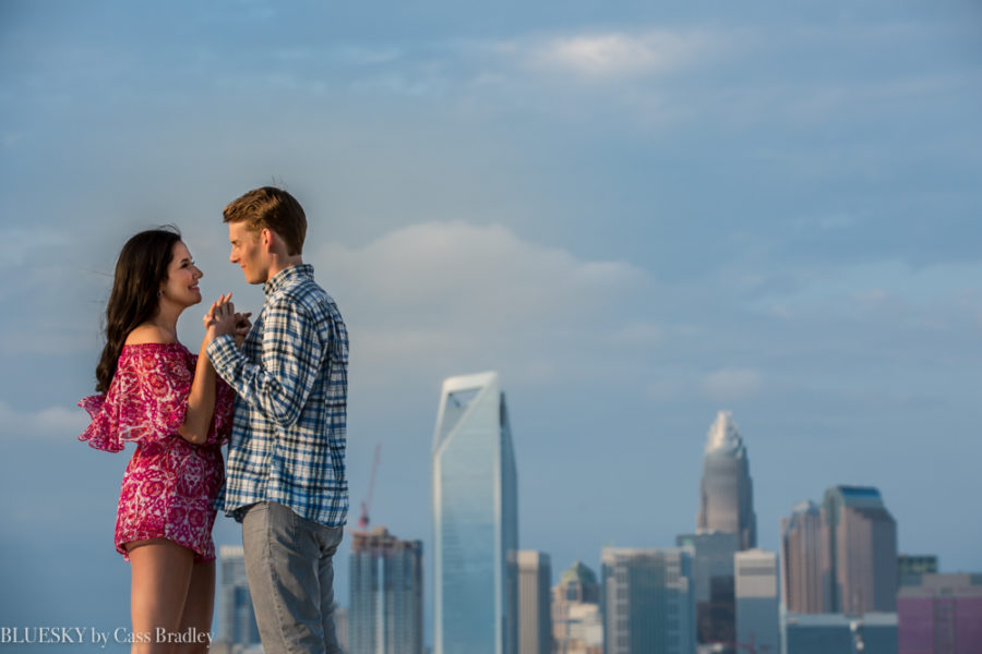 charlotte skyline engagement pictures